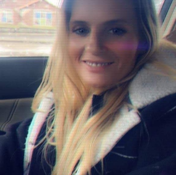 Meet your Posher, Amanda - Picture 4 of 4